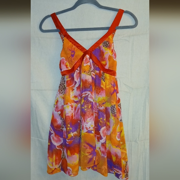 Very Sexy by Victoria's Secret Vibrant Floral Babydoll Gown - Picture 2 of 14